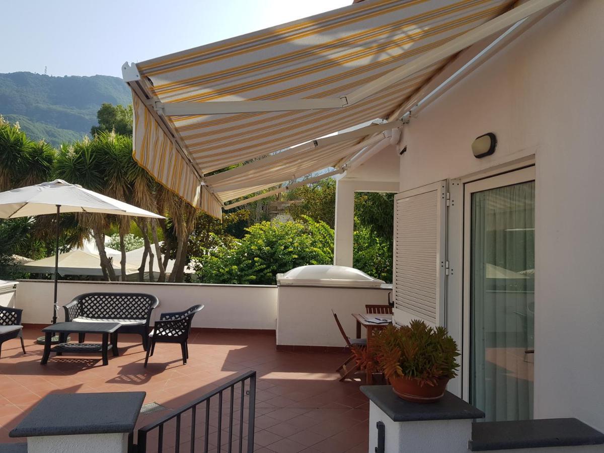 La Terrazza Dell^Ippocampo #Seaview Apartment Ischia Eksteriør bilde