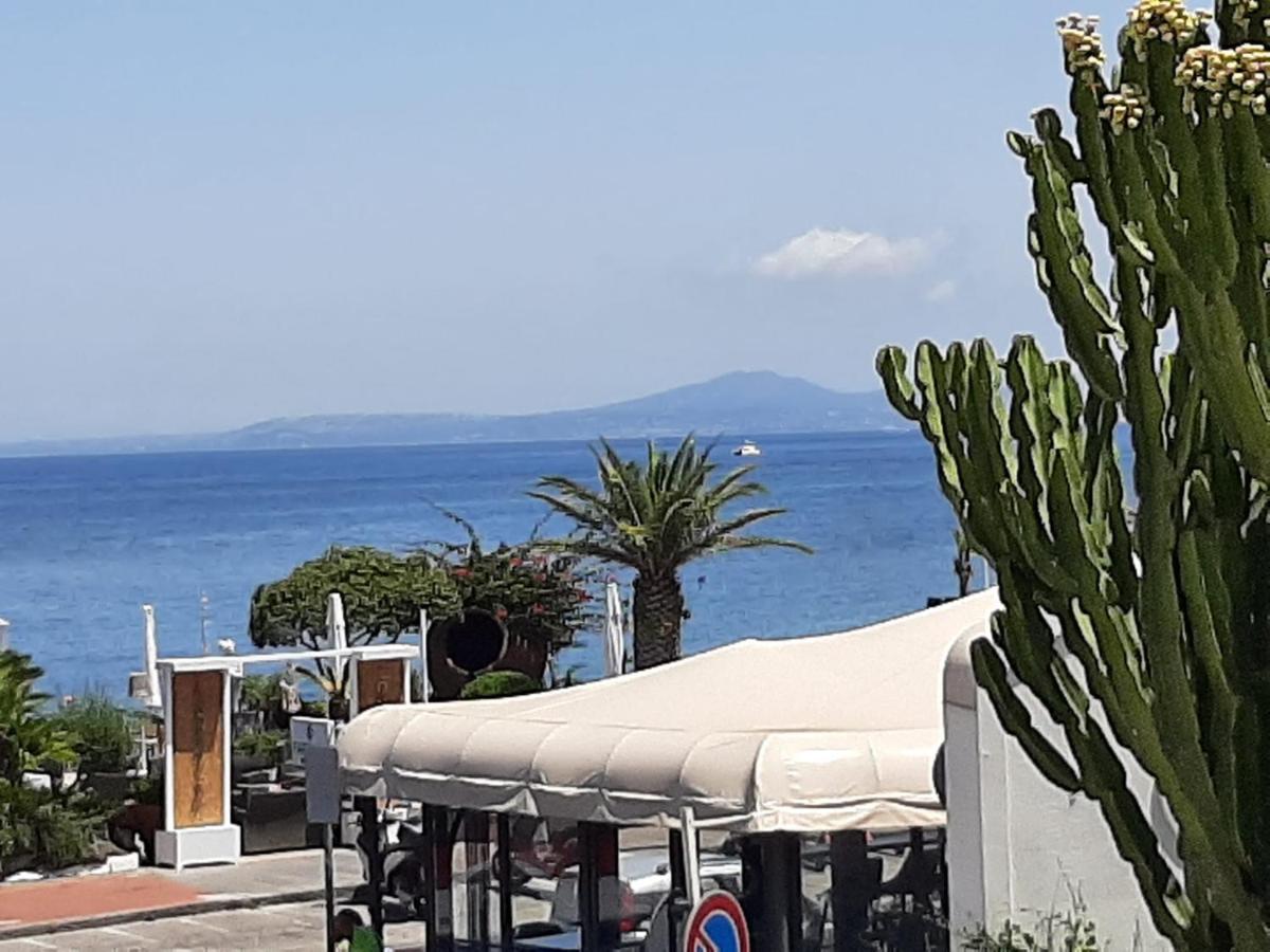 La Terrazza Dell^Ippocampo #Seaview Apartment Ischia Eksteriør bilde